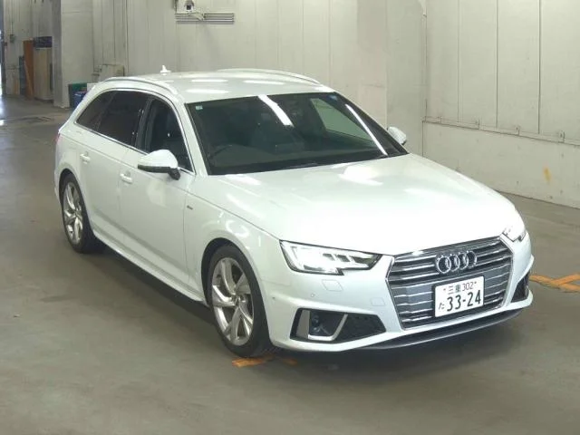 Audi A4 Avant 8WCVN 2019